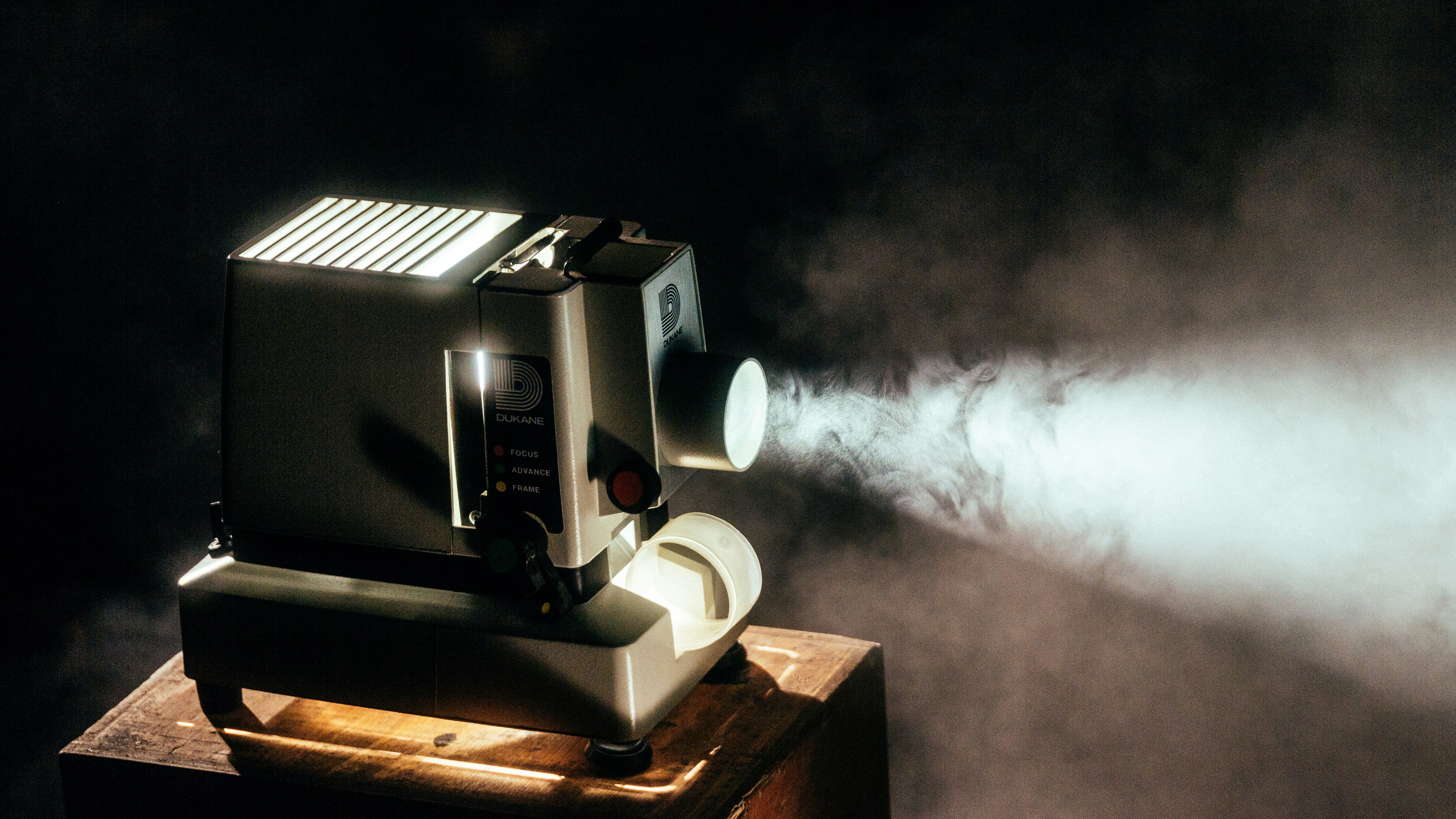 Cinematography vs. Videography: Why High-End Visual Storytelling Matters for Modern Businesses